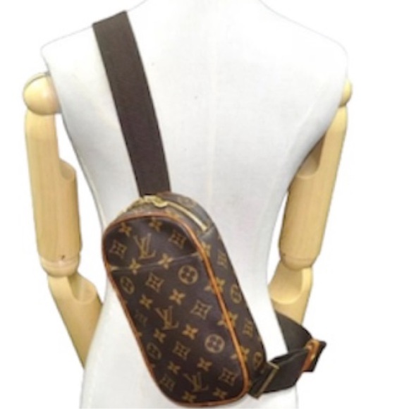 Louis Vuitton Handbags - Louis Vuitton Monogram Pochette Gange Vintage